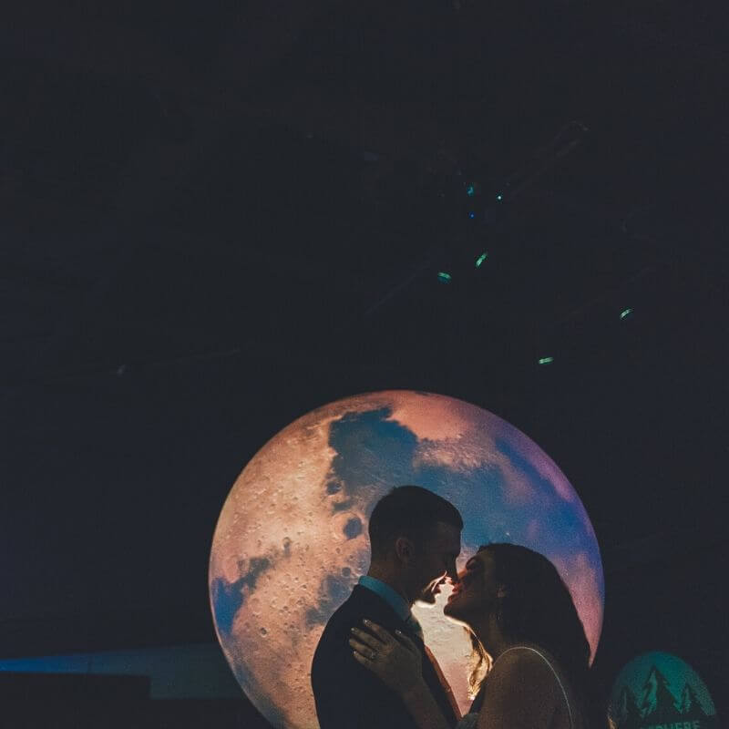 Best Wedding Portrait Backdrops in Orlando - Mars