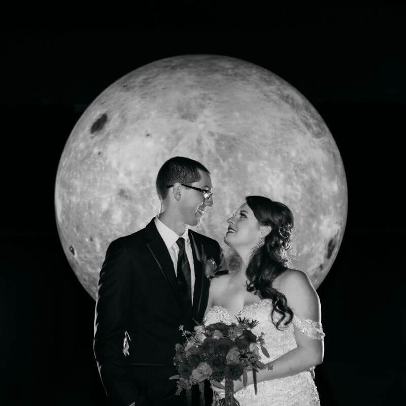 Best Wedding Portrait Backdrops in Orlando - moon