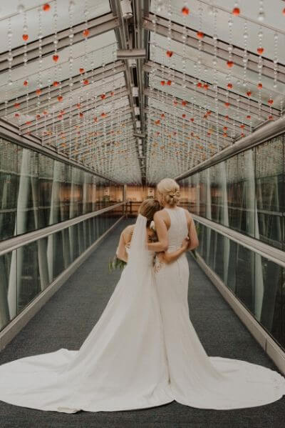 Best Wedding Portrait Backdrops in Orlando - sky bridge