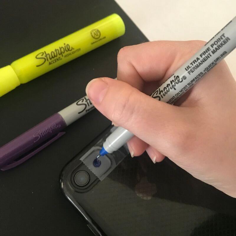 DIY Blacklight Use This Hack To Turn Any Smartphone Into A 