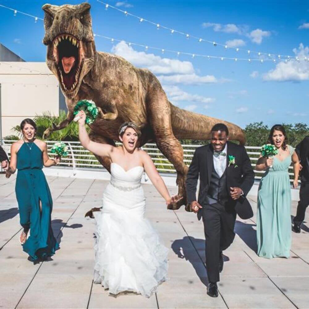 dinosaur wedding- dinosaur picture