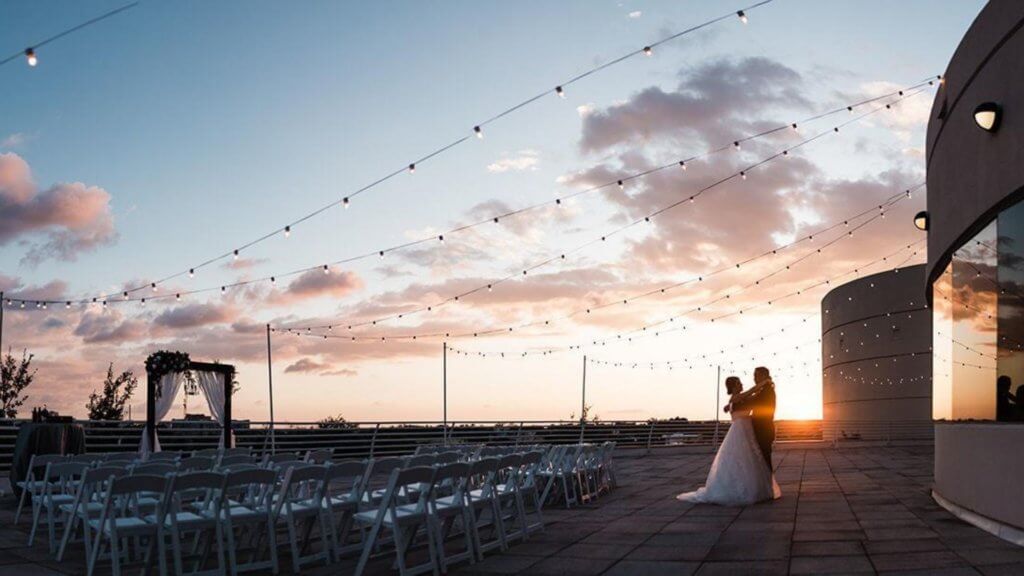 couples having intimate weddings in orlando